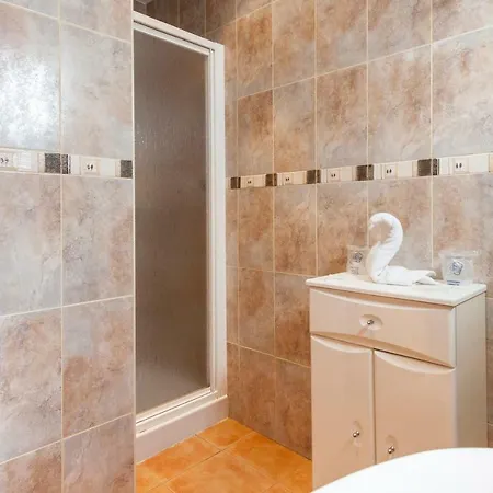 Oliastur With Balcony & Ocean View Lejlighed Cotillo