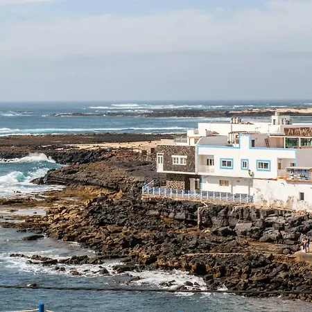 Oliastur With Balcony & Ocean View * Cotillo