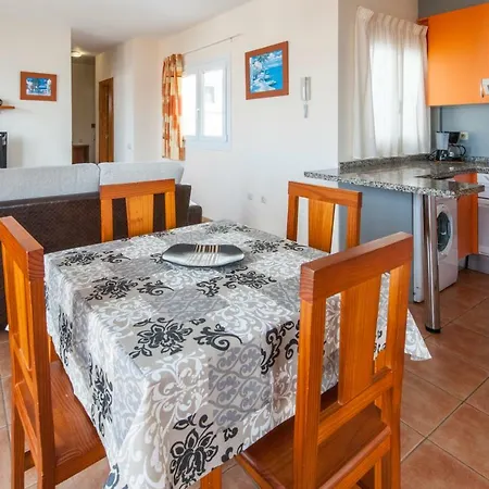 Oliastur With Balcony & Ocean View Appartement