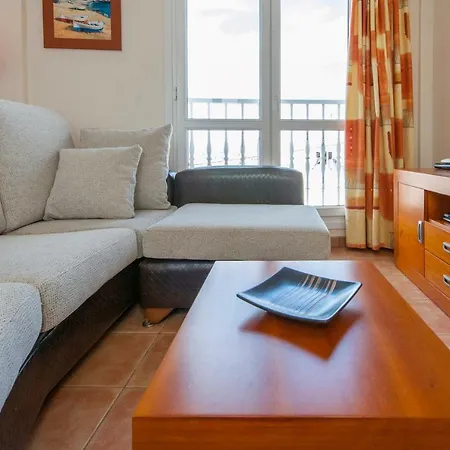 Oliastur With Balcony & Ocean View Appartement *