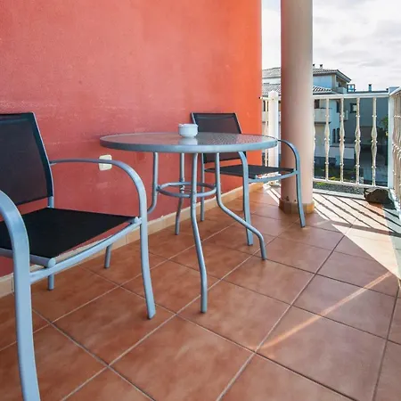 Oliastur With Balcony & Ocean View Appartement Cotillo